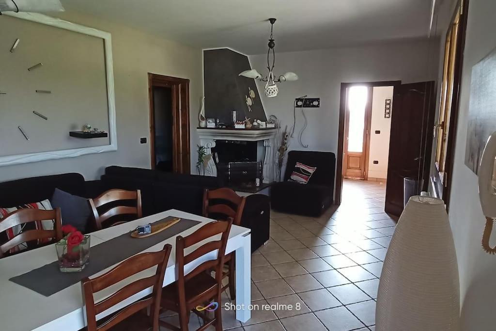 Villa Delle Stelle Con Piscina Leverano Bagian luar foto
